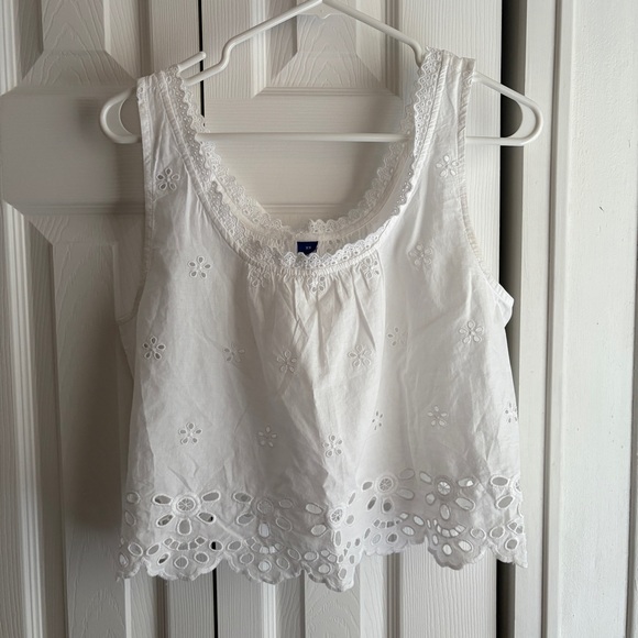 Old Navy White Eyelet Tank - Picture 3 of 7
